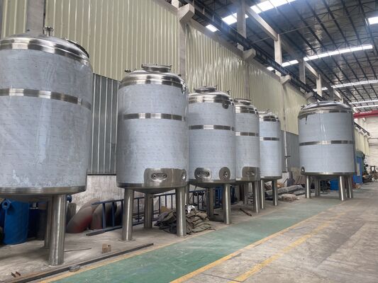 Δεξαμενή Επεξεργασίας Νερού από Υλικό Σώματος SS304 με Γυάλισμα Καθρέφτη και Ανοξείδωτο Χάλυβα